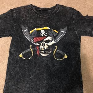 Pirates of the Caribbean black T-shirt size large